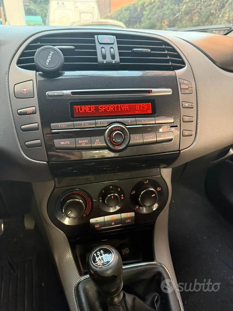 Fiat Bravo 2010 photo 5