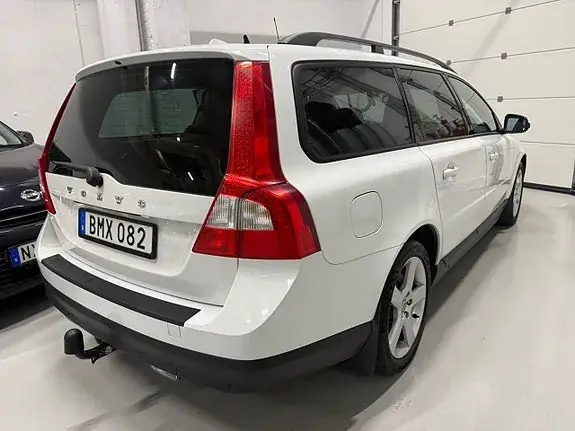 Volvo V70 2009 photo 3