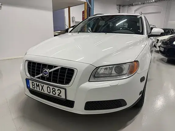Volvo V70 2009 photo 2