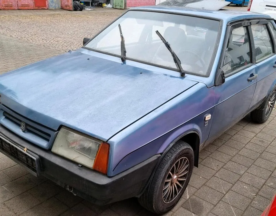 Lada 21099 Samara