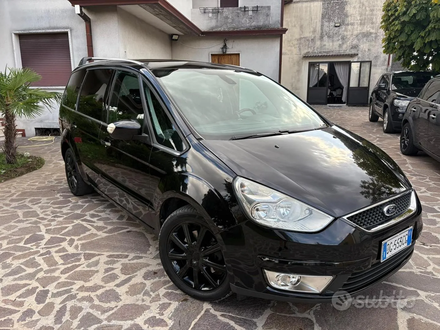 Ford Galaxy 2007 photo 2