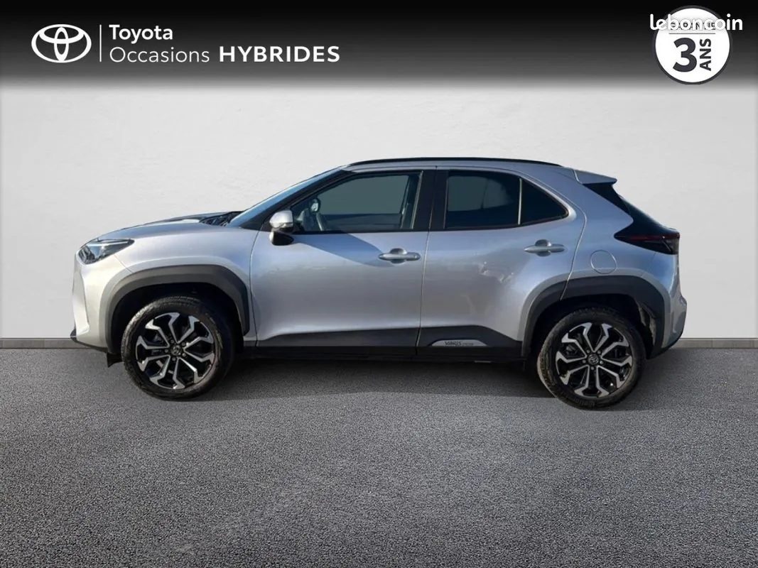 Toyota Yaris Cross 2023 photo 3
