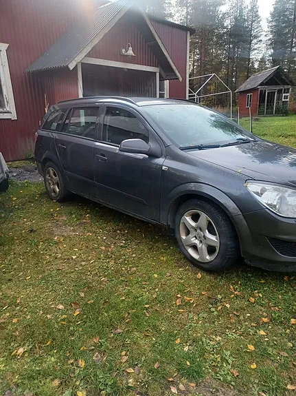 Opel Astra 2008 photo 2