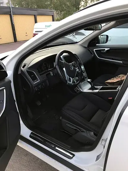 Volvo Xc60 2017 photo 5