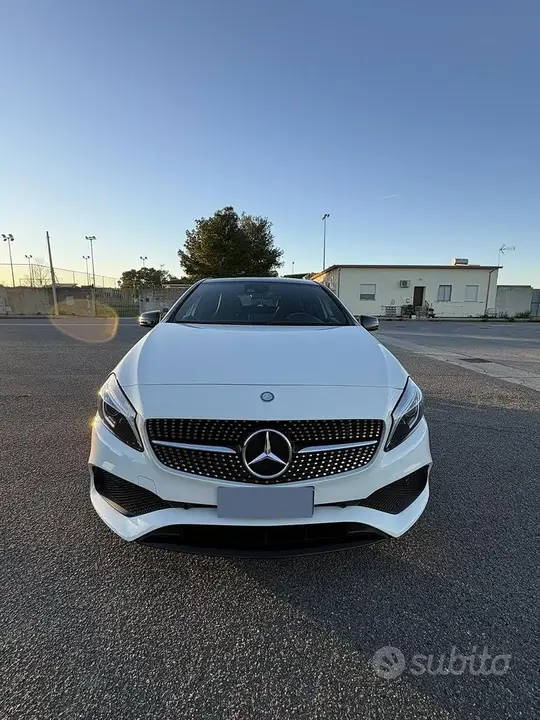 Mercedes-Benz A200D 2016 photo 3
