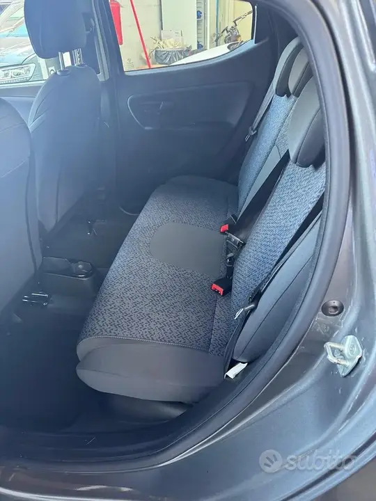 Lancia Ypsilon 2023 photo 5