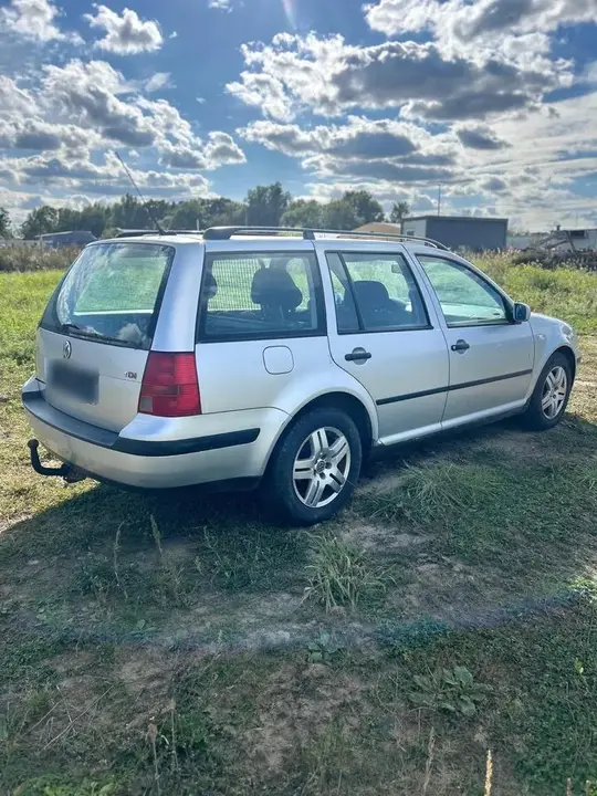 Volkswagen Golf 4