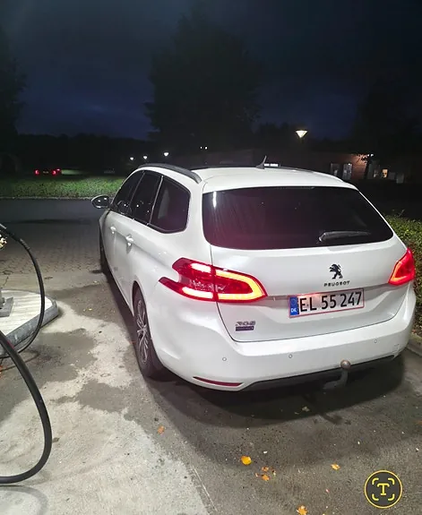 Peugeot 308 2017 photo 3