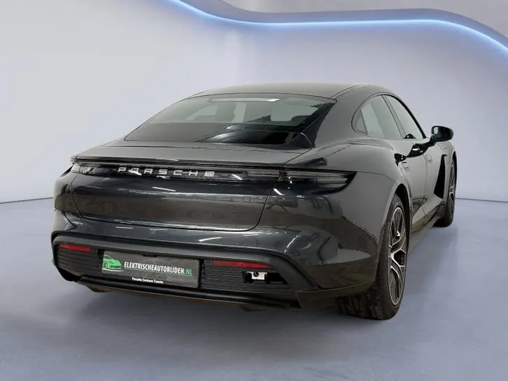Porsche Taycan 2020 photo 3