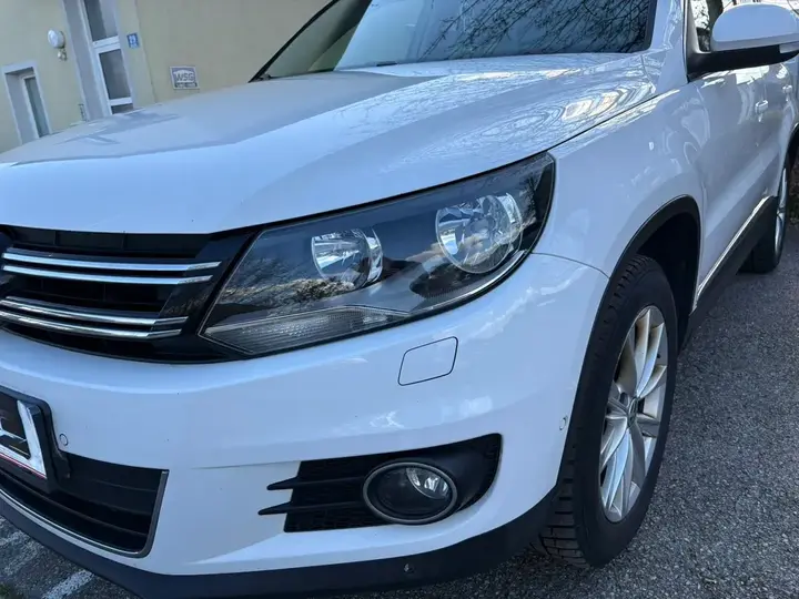Volkswagen Tiguan 2012 photo 3