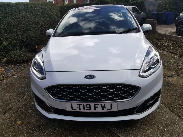 Ford Fiesta 2019 photo 2