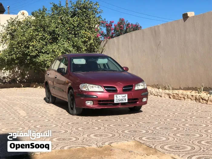Nissan Almera 2004 photo 5