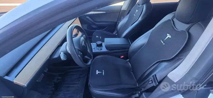 Tesla Model 3 2022 photo 5