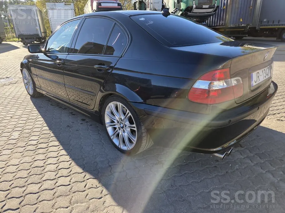BMW 330 2003 photo 4