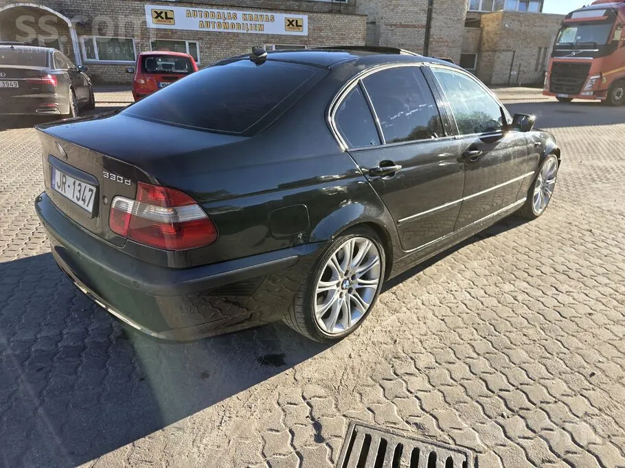 BMW 330 2003 photo 3