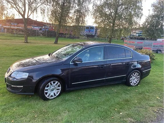 Volkswagen Passat 2006 photo 2