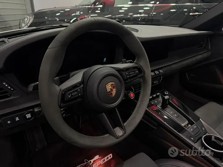 Porsche 911 2026 photo 4