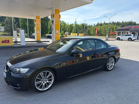 BMW 325I 2008 photo 2
