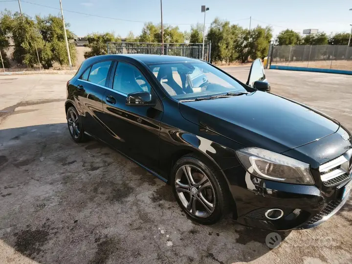Mercedes-Benz Claسة A