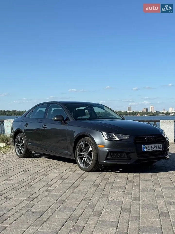 Audi A4 2019 photo 3