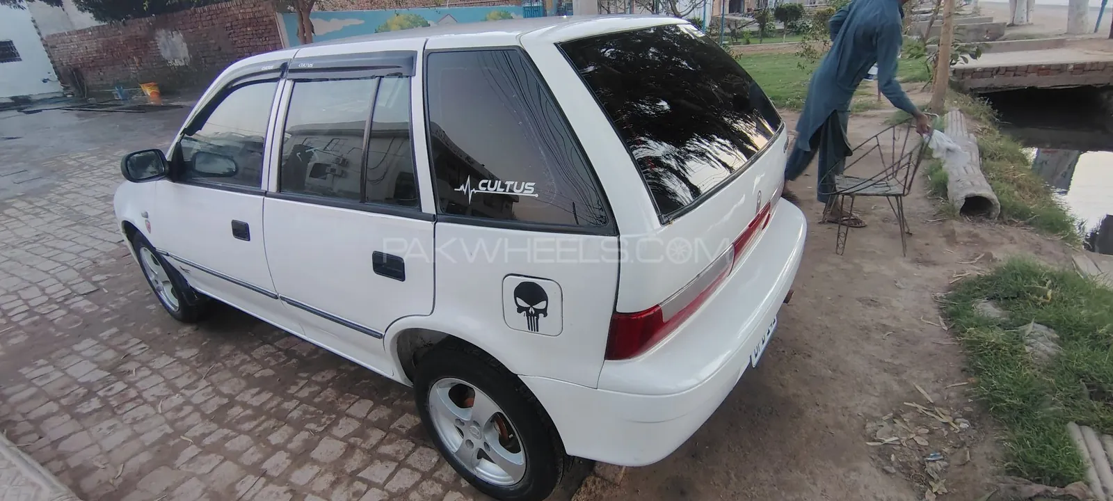 Suzuki Cultus