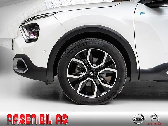 Citroen E-C4 X 2023 photo 3