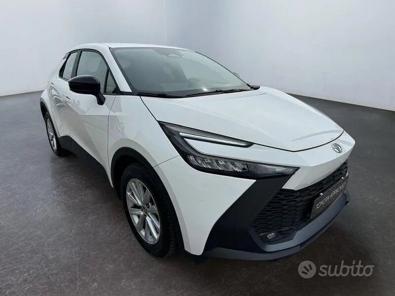 Toyota C-Hr 2024 photo 4