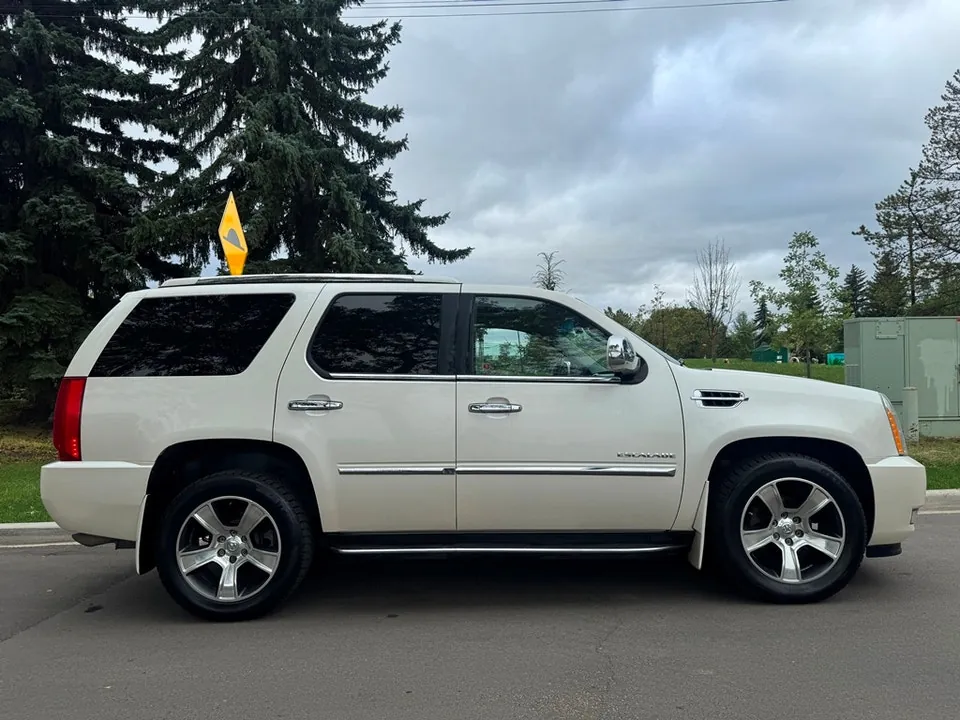 Cadillac Escalade 2011 photo 4