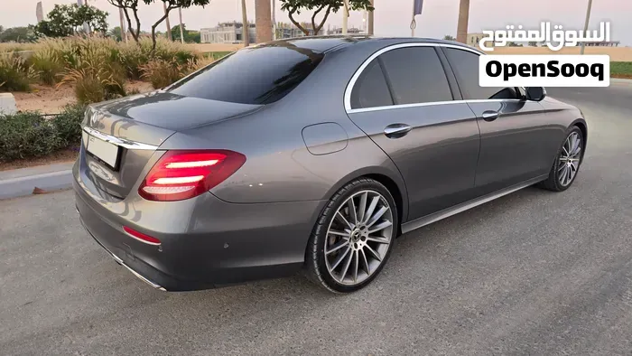 Mercedes-Benz E-Class 2019 photo 4
