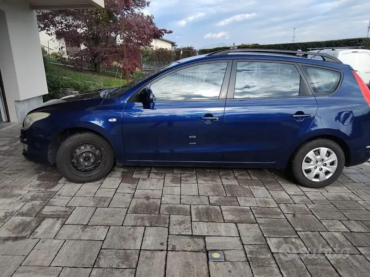 Hyundai I30 2010 photo 4