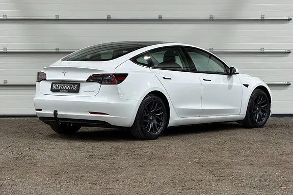 Tesla Model 3 2021 photo 3