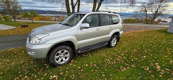 Toyota Land Cruiser 2005 photo 4