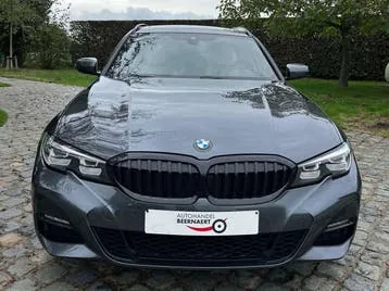 BMW 3 Series 2021 photo 3