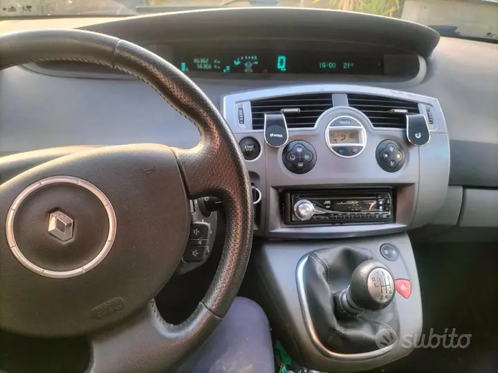 Renault Scenic 2007 photo 5