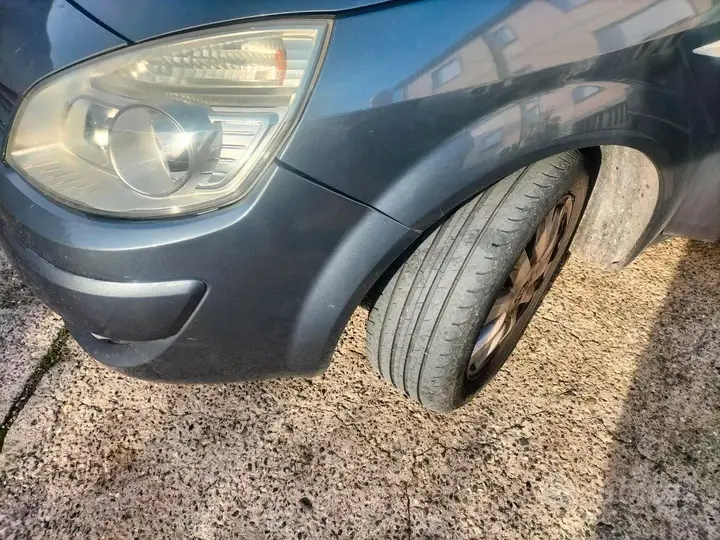 Renault Scenic 2007 photo 4