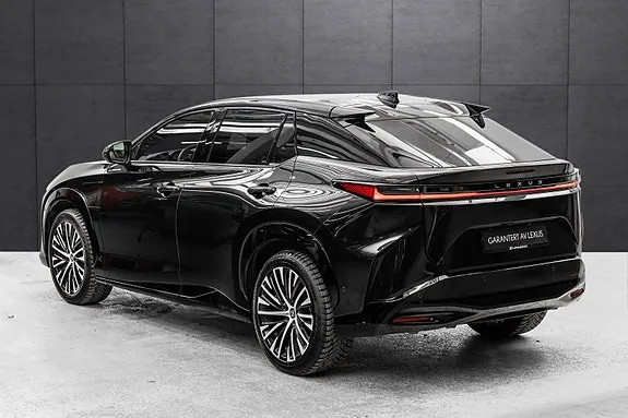 Lexus Rz450E 2024 photo 4