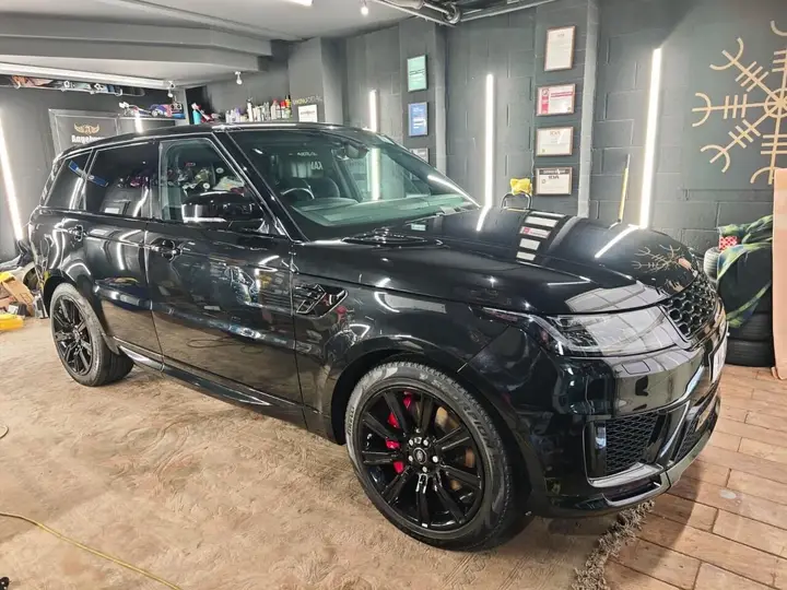 Land Rover Range Rover Sport 2021 photo 2