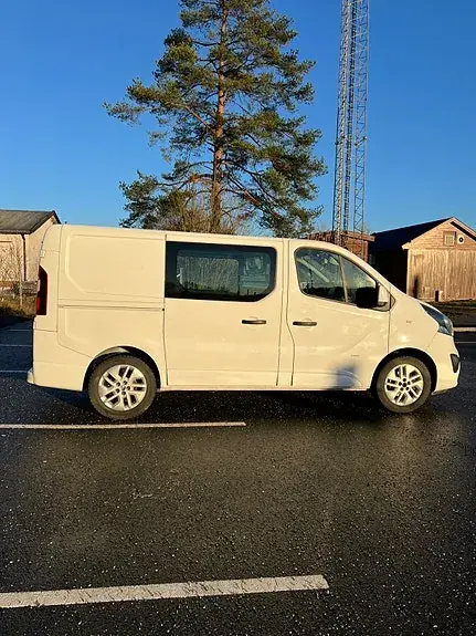 Opel Vivaro 2016 photo 5