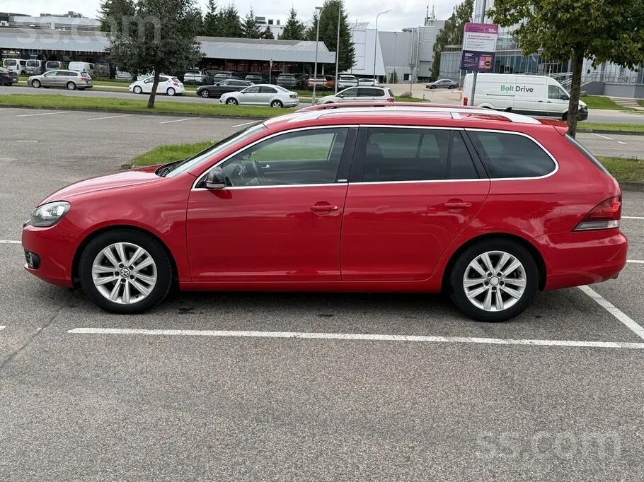 Volkswagen Golf 2012 photo 2
