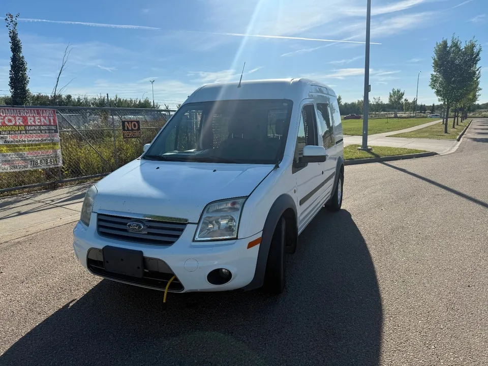 Ford Transit Connect 2011 photo 2