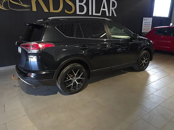 Toyota Rav4 2016 photo 4