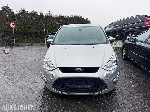 Ford S-Max 2013 photo 5