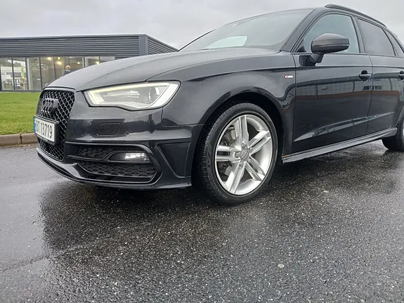 Audi A3 2014 photo 3
