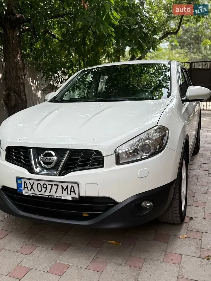 Nissan Qashqai 2012 photo 3