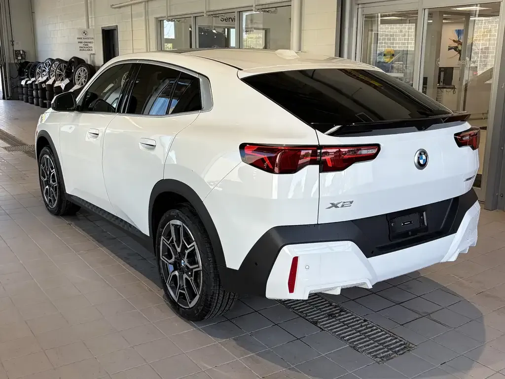 BMW X2 2026 photo 3