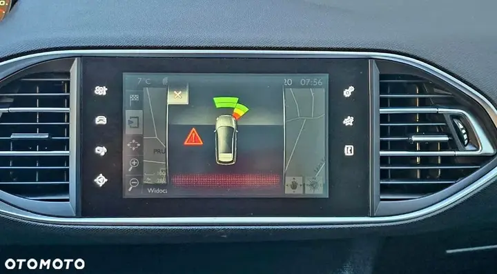 Peugeot 308 2015 photo 4