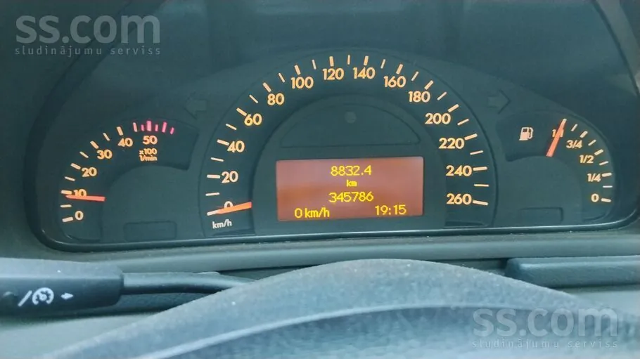Mercedes-Benz C200 2002 photo 5