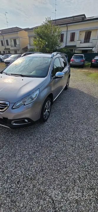 Peugeot 2008 2014 photo 2