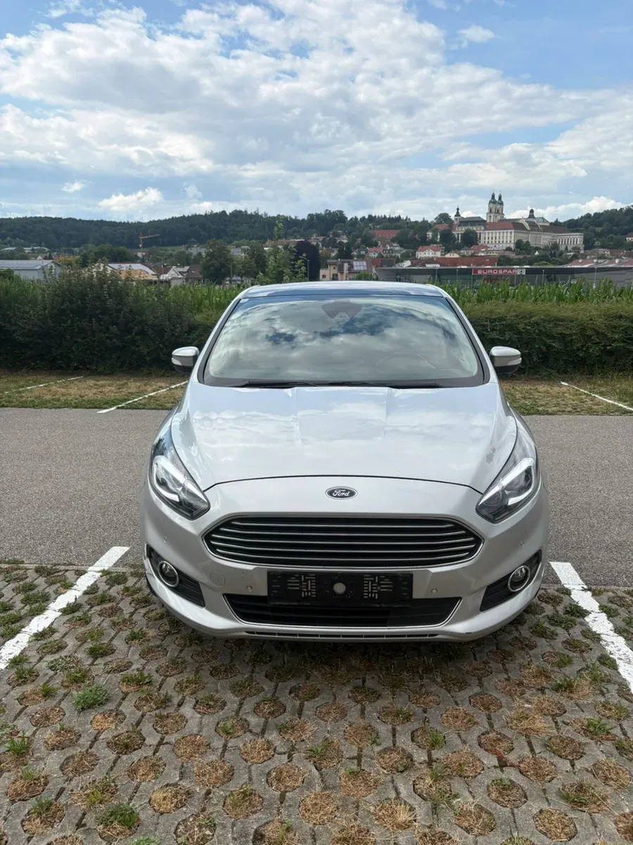 Ford S-Max 2016 photo 2