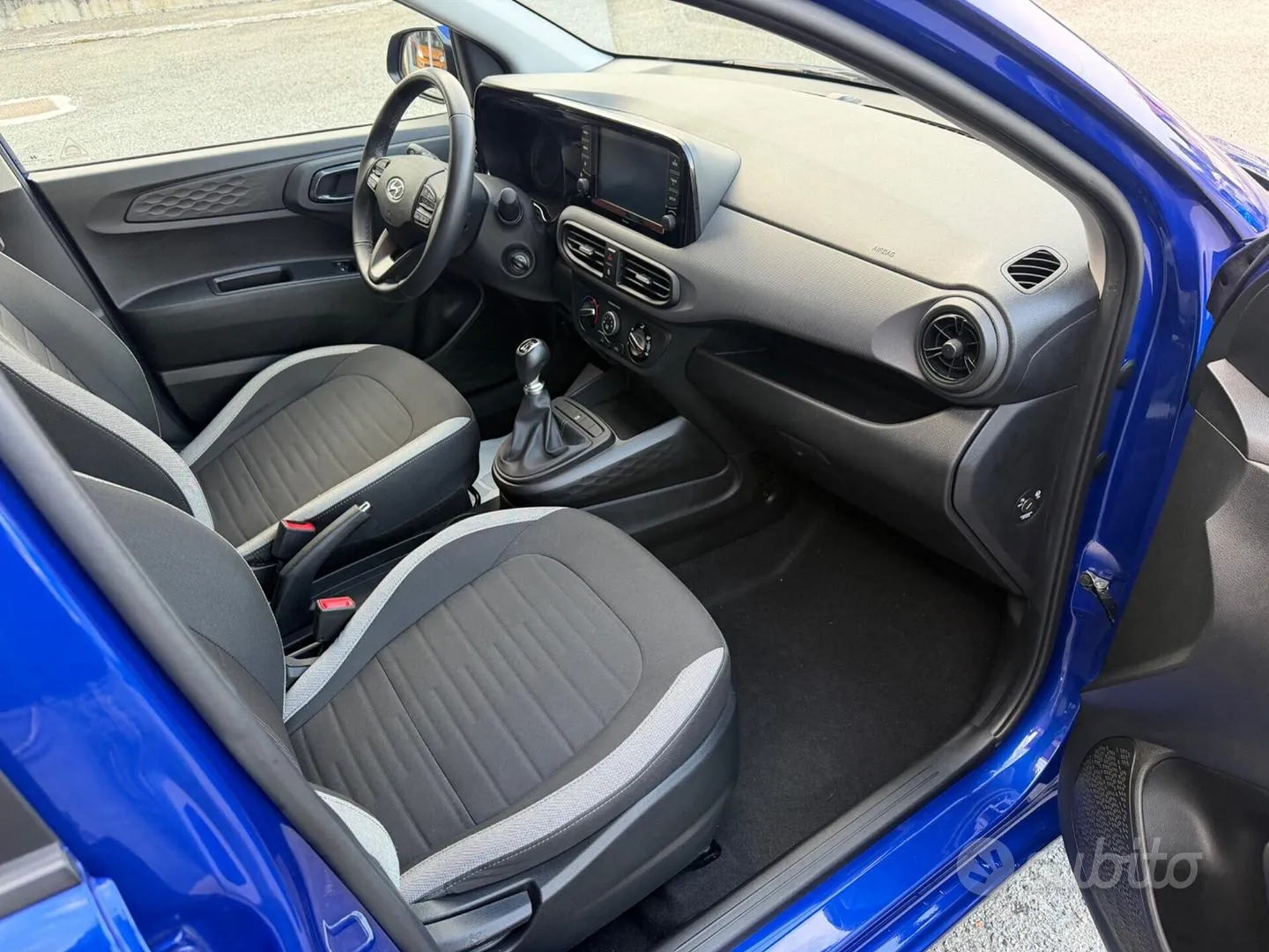 Hyundai I10 2023 photo 4